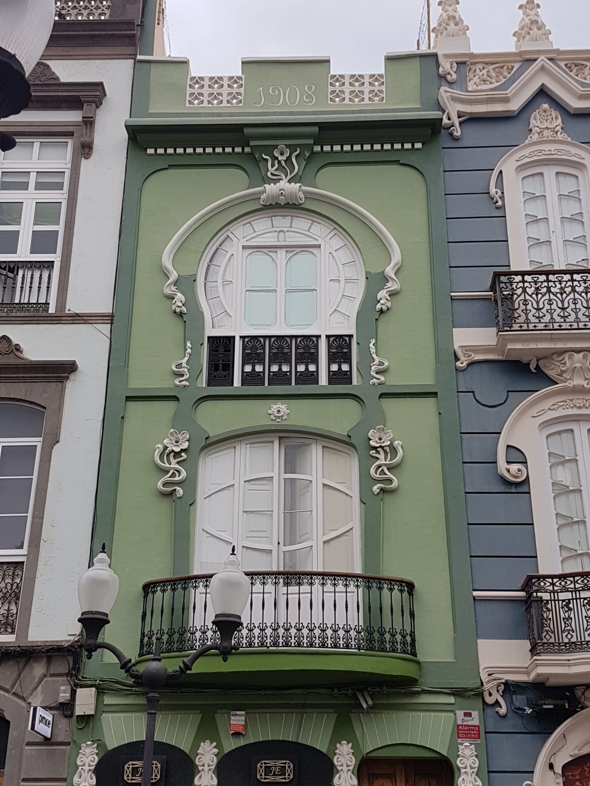 Triana, 82